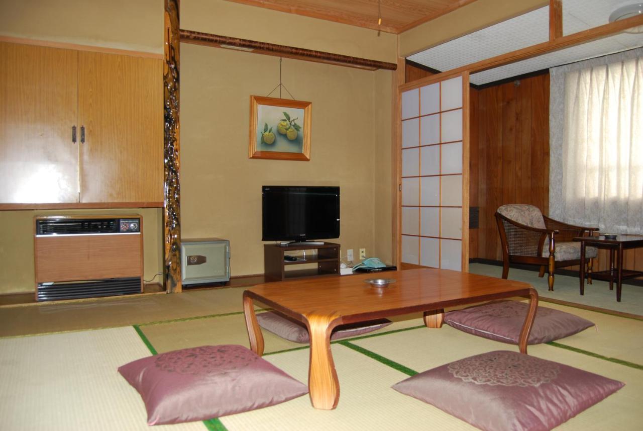 Shiga Riverside Hotel Яманоуті Екстер'єр фото